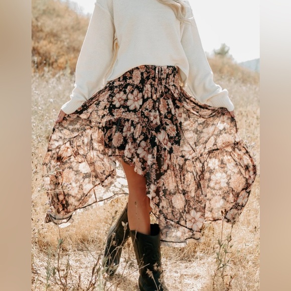 NWT Promesa Floral Print Asymmetrical High Low Hi/Lo Smocked Maxi Skirt - Picture 9 of 10